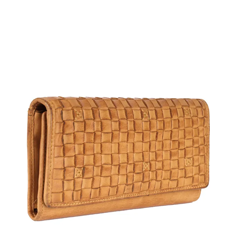 Betty -The Wallet