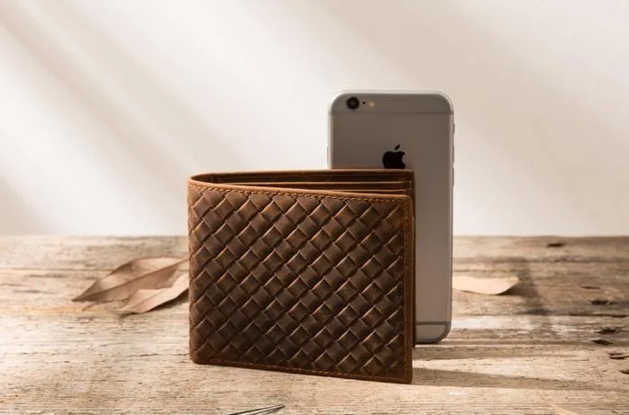 Cool Leather Mens Briaded Small Wallet Bifold Vintage Slim billfold Wallet for Men