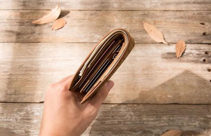 Cool Leather Mens Briaded Small Wallet Bifold Vintage Slim billfold Wallet for Men