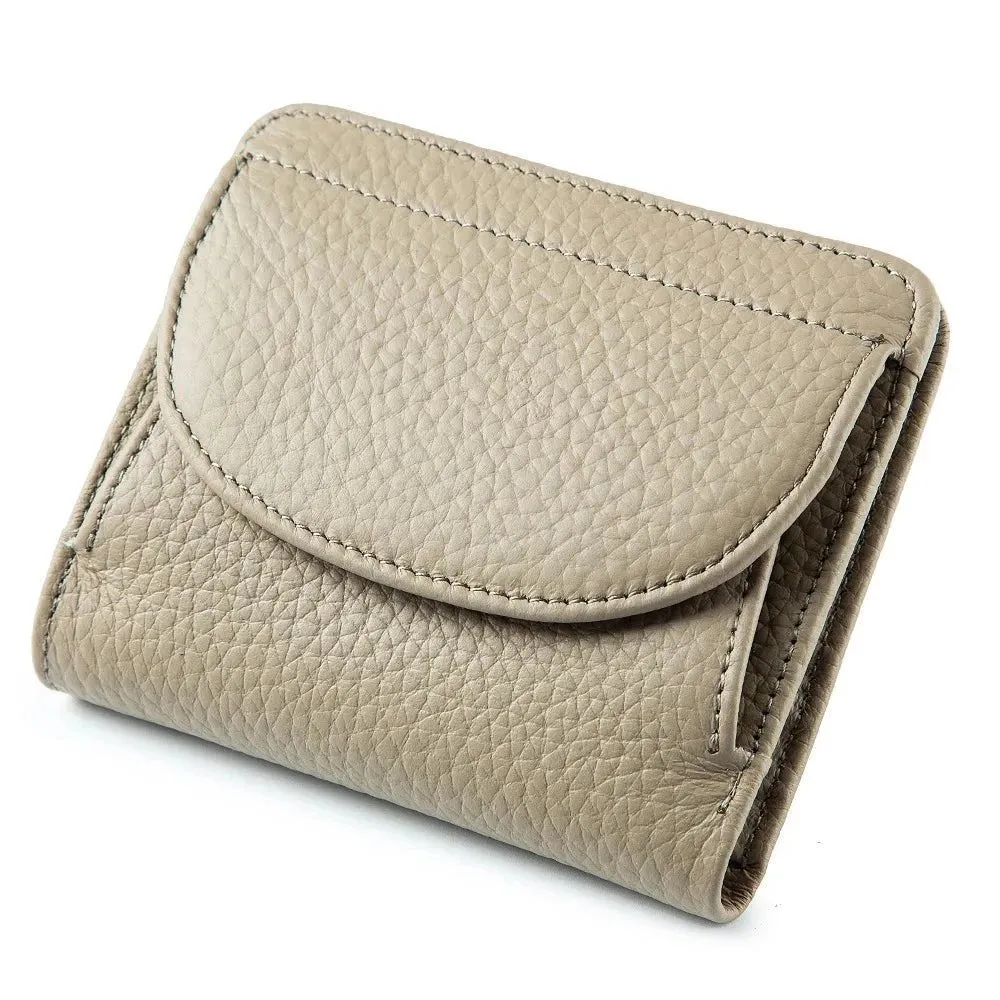 Designer Leather Clutch: Compact Elegance