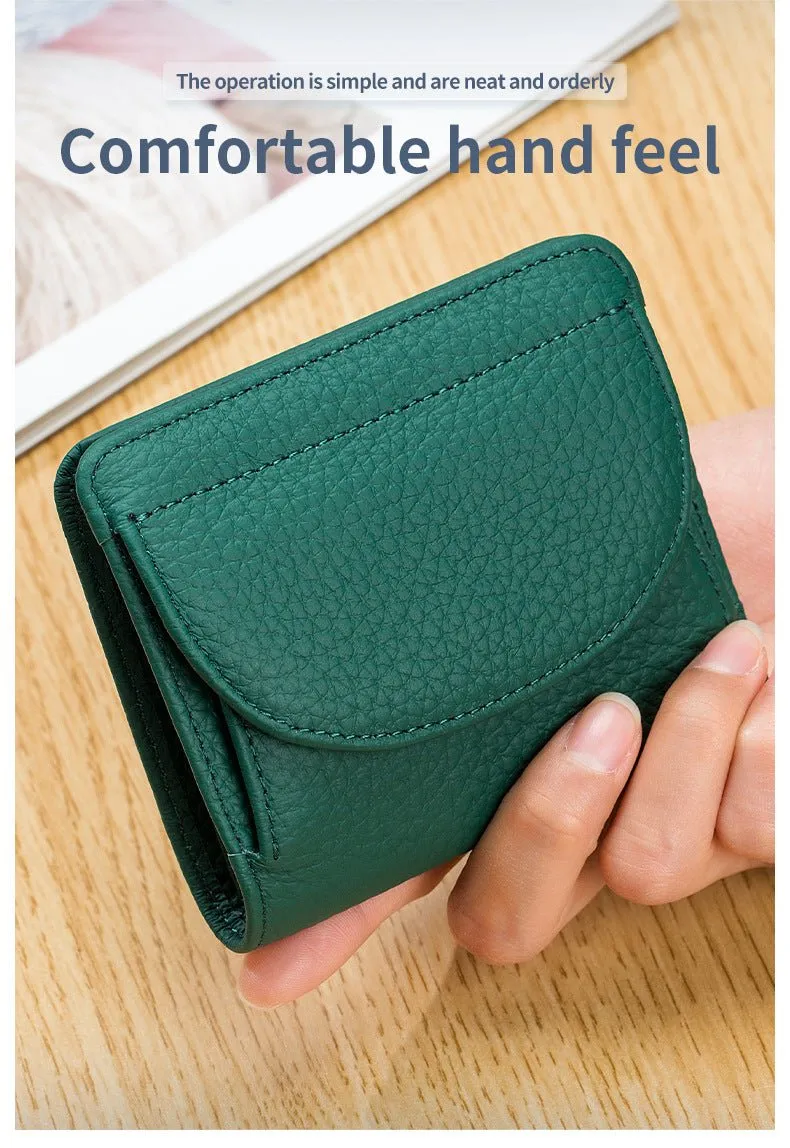 Designer Leather Clutch: Compact Elegance