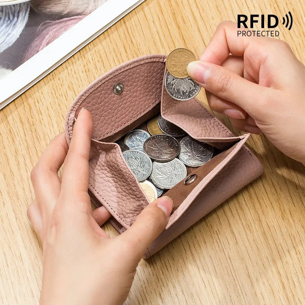 Designer Leather Clutch: Compact Elegance