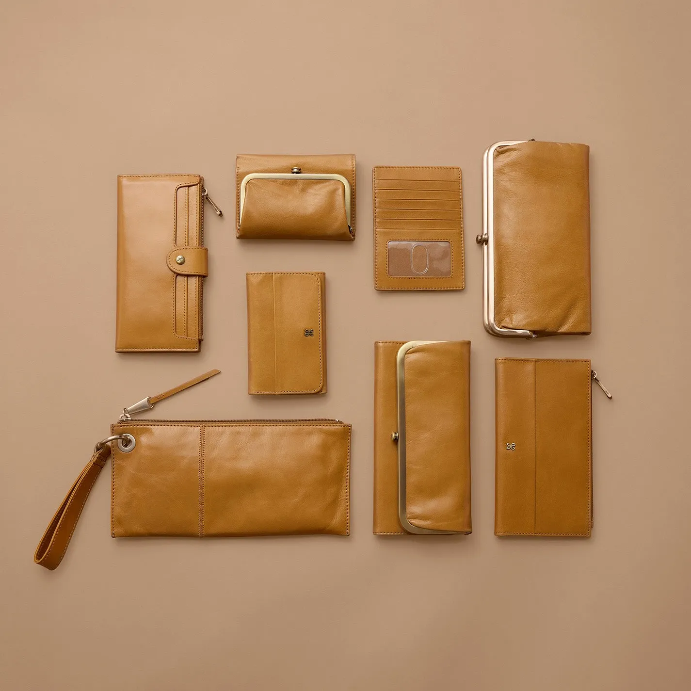 Euro Slide Card Case In Polished Leather - Natural