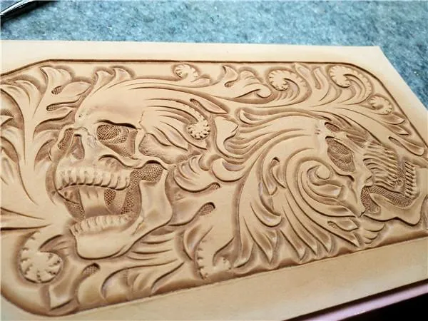 Handmade Leather billfold Tooled Skull Biker Wallet Mens Wallet With Chain Wallet Biker Wallet for Men