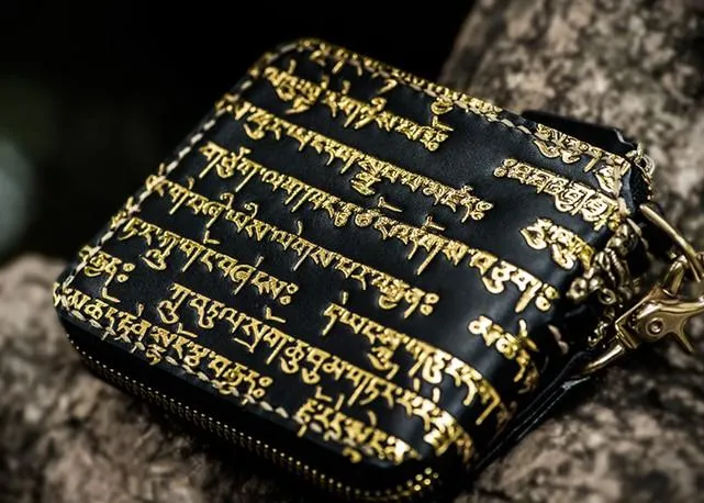 Handmade Leather Chain Wallet Tooled Tibetan Biker Wallet Mens Cool billfold Trucker Wallet with Chain