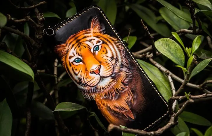 Handmade Leather Men Tooled Tiger Cool Leather Clutch Wallets Long Wallets for Men