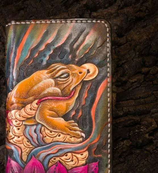 Handmade Leather Tooled Golden Toad Mens Chain Biker Wallet Cool Leather Wallet Long Phone Wallets for Men