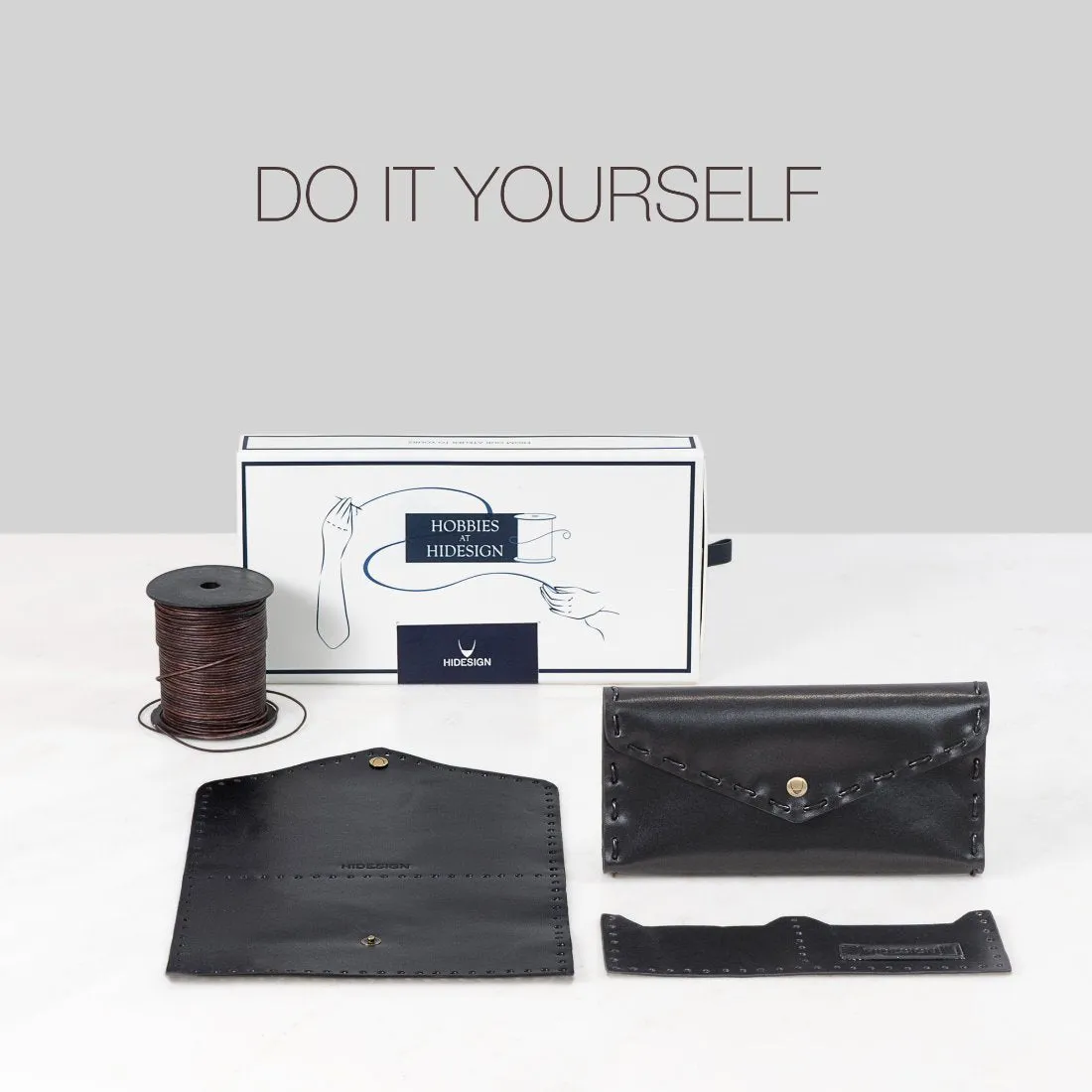 HOBBIES - 06 TRI FOLD WALLET - LEVEL 2