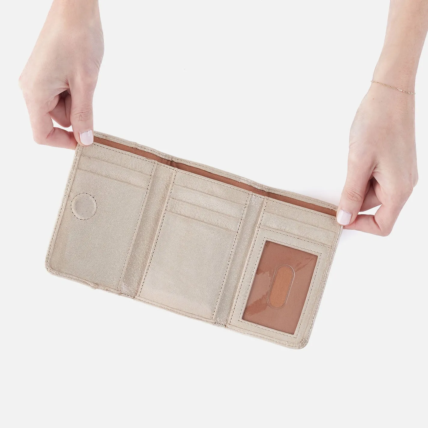 Jill Trifold Wallet In Metallic Leather - Sand Shimmer