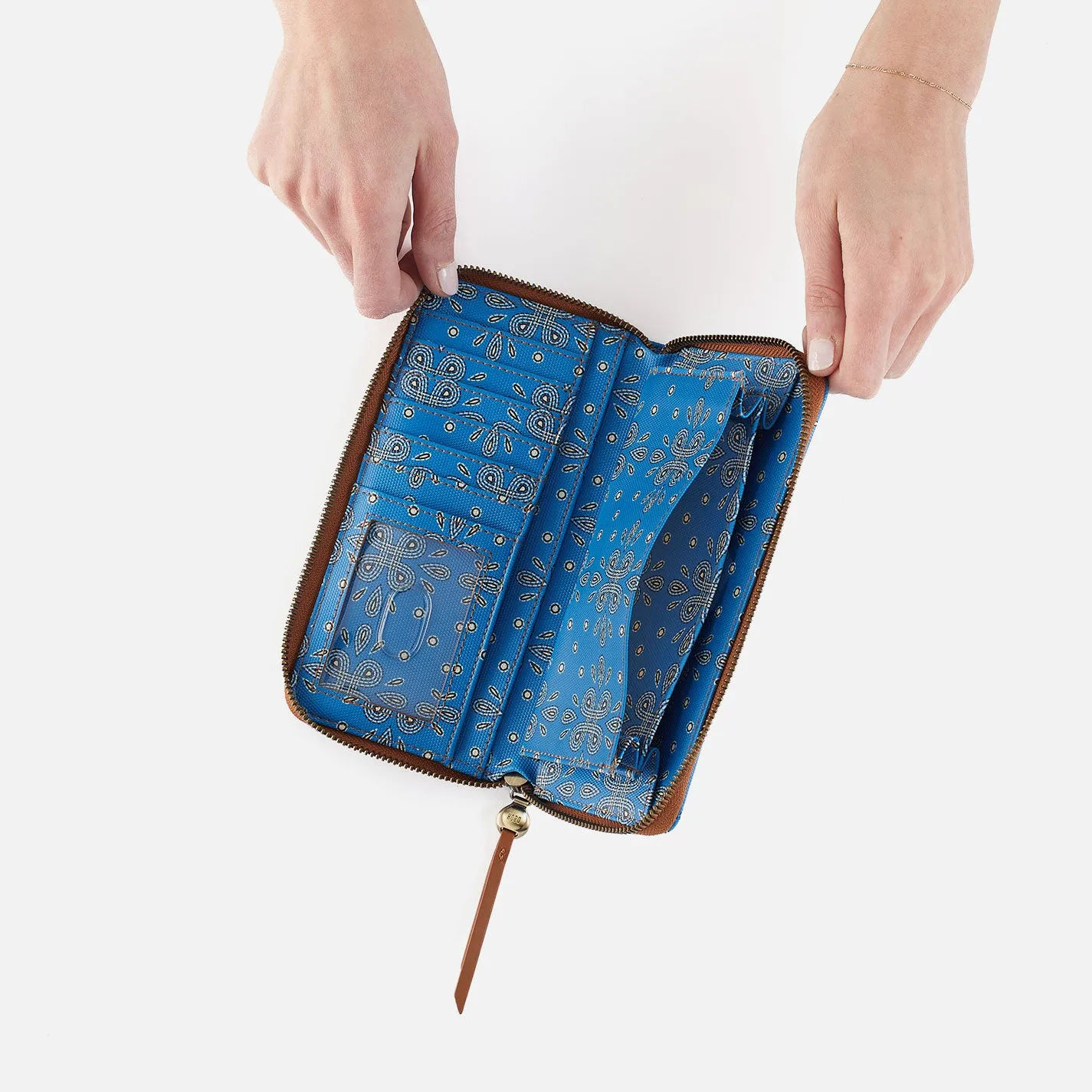 Soma Large Wallet In Coated Canvas - Blue Journey Bandana