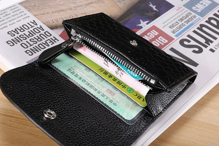 Stylish Womens Black Crocodile Pattern Leather Billfold Wallet Small Wallet with Coin Pocket Slim Wallet for Ladies