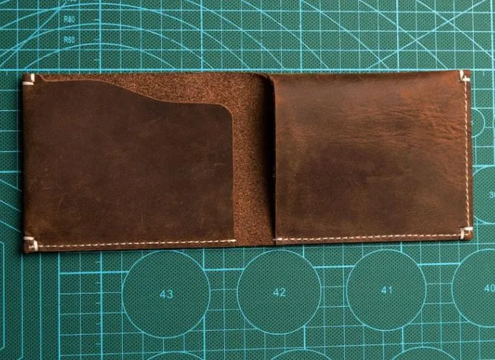 Unique Leather Men Slim Small Wallet Bifold billfold Vintage Wallet for Men