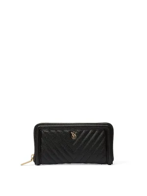 V.i.c.t.o.r.i.a's S.e.c.r.e.t Small Wallet with Zip