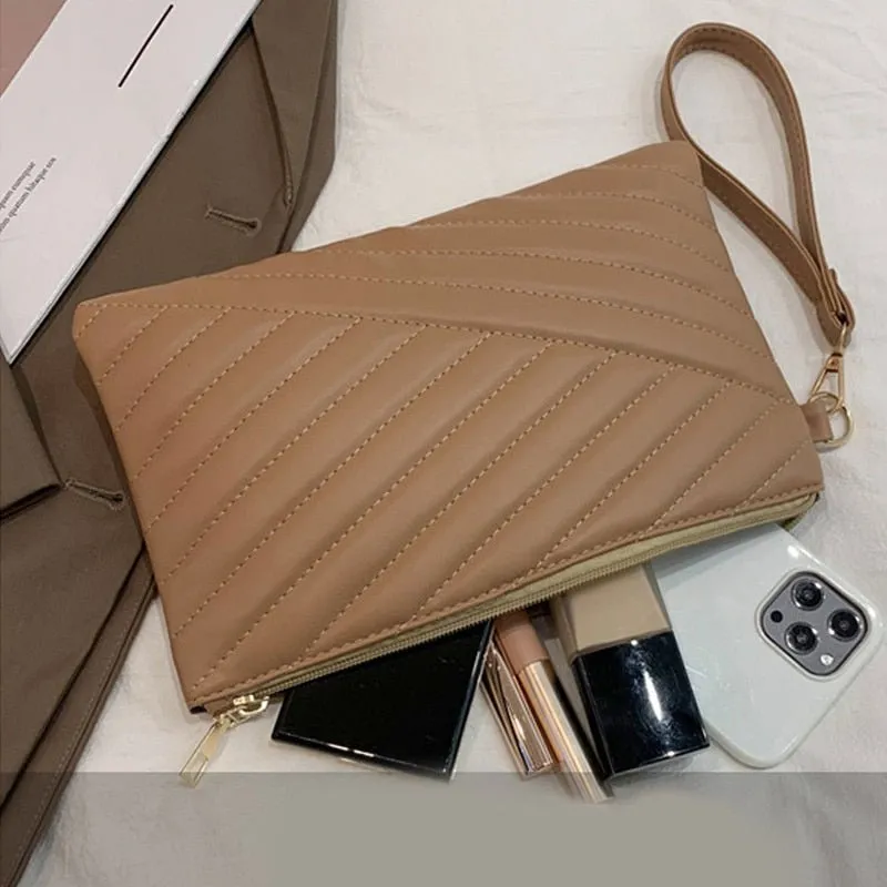 Wristlet: The Stylish and Practical Accessory